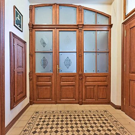 Apartment Nebovidy I - Historic Centre - Terrace - Air Conditioning Prague Exterior photo